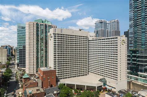 The best cheap hotels near Toronto Coach Terminal (Toronto